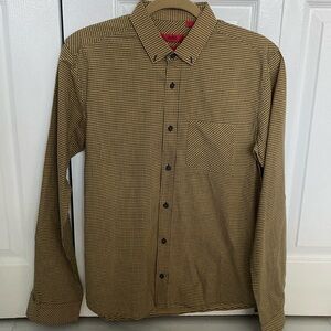 HUGO dress shirt. Small / Slim Fit